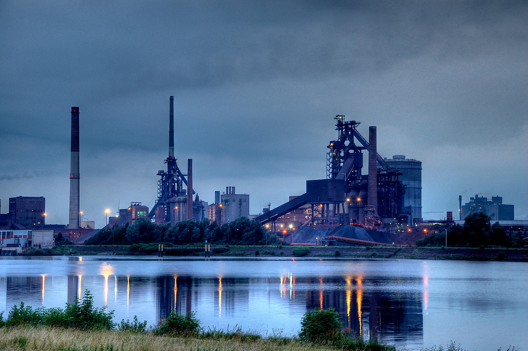 Stahlwerk Weser; Mitarbeiterobservation Bremen, Detektei Bremen, Wirtschaftsdetektiv Bremen, Wirtschaftsdetektei in Bremen